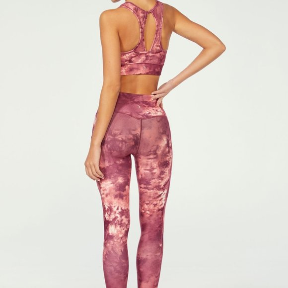 Jessica Simpson After The Storm Activewear Set - Picture 2 of 4